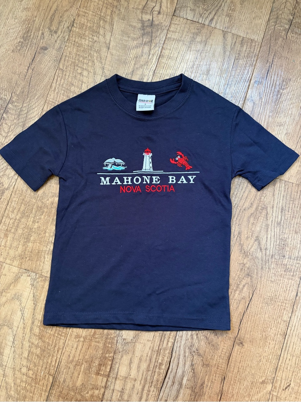 NWOT Kids Mahone Bay Nova Scotia T-Shirt SIZE 4T
